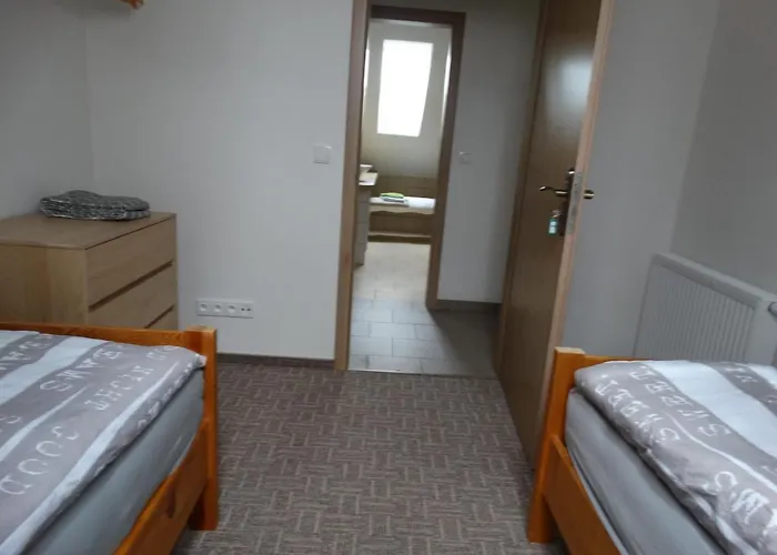 U Kostela, Sedlo 12os Tatil Evi *