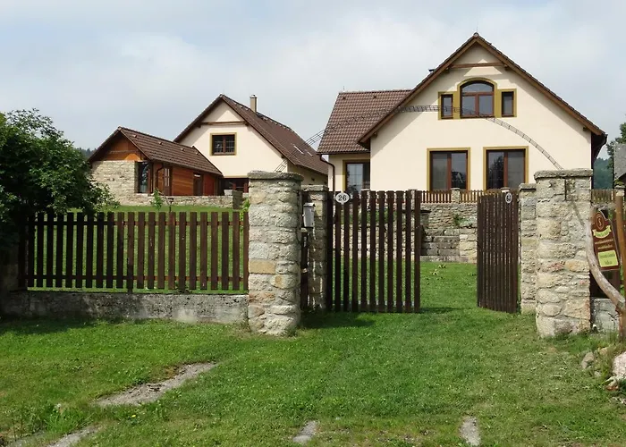 Tatil Evi U Kostela, Sedlo 12os